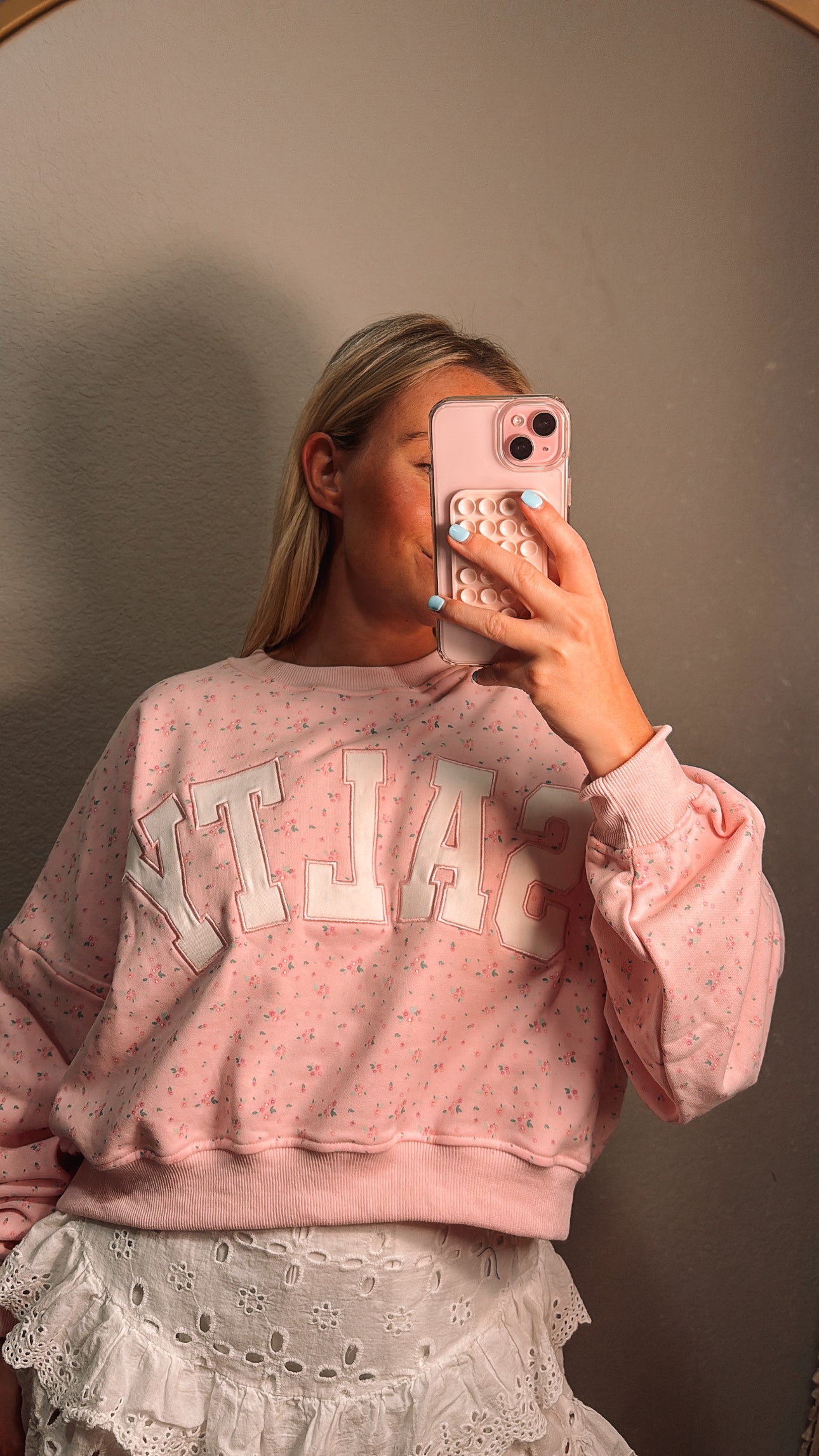 SALTY cropped crewneck