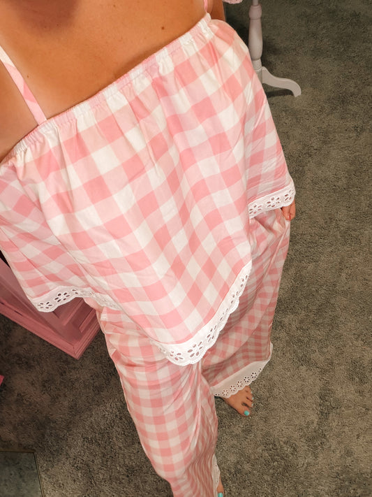 elle gingham set