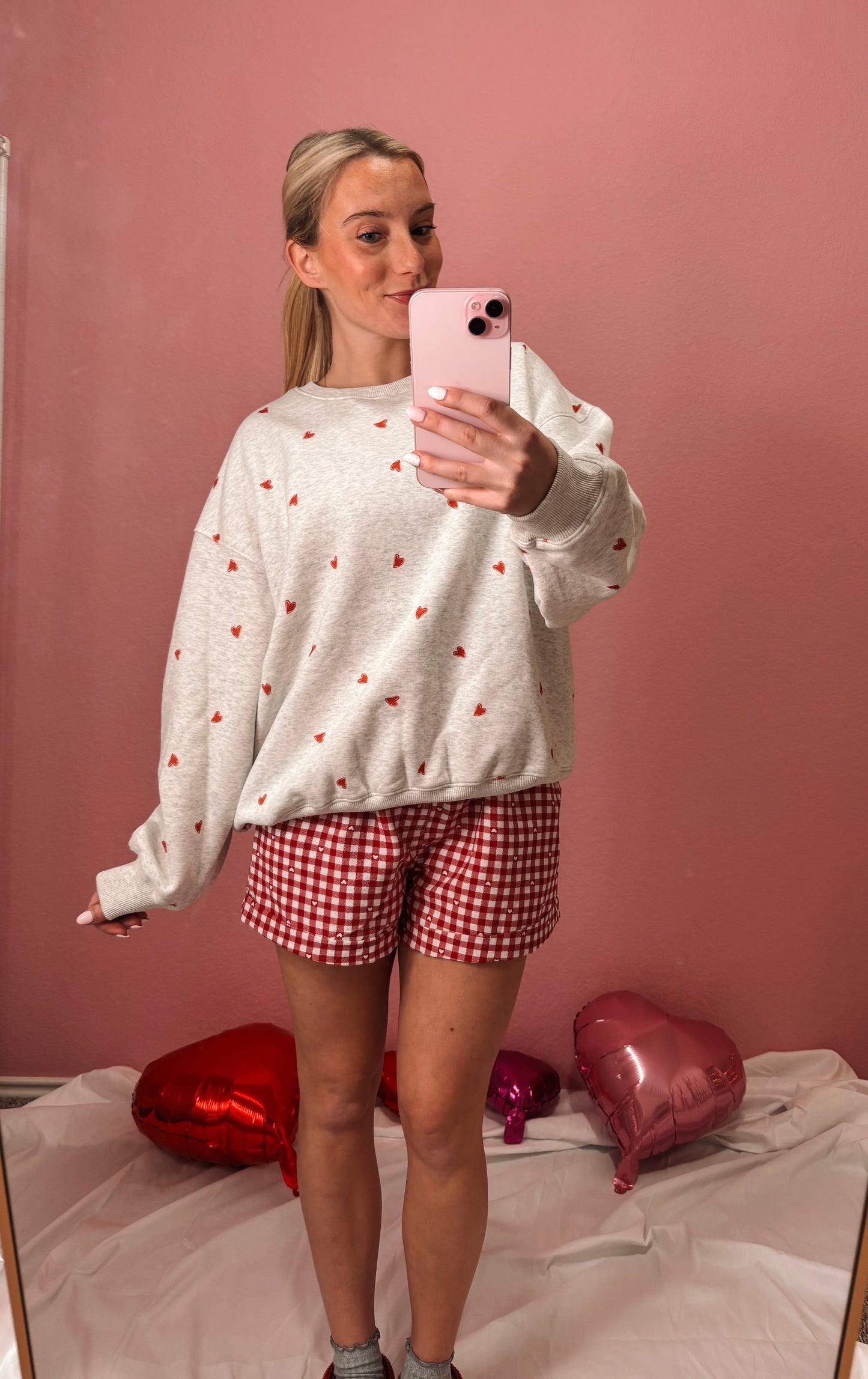 xoxo crewneck